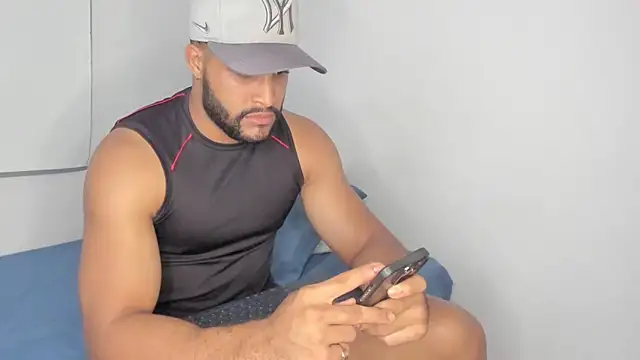 Pier Simons online show from 02.19.26