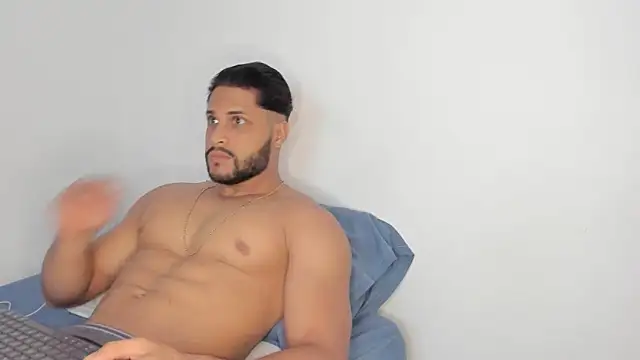 Pier Simons online show from 03.11.26