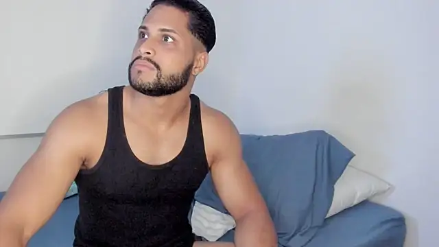 Pier Simons online show from 03.21.26