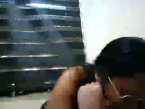 Snapshot of SpankyMyAss69 chatting on 11.27.25 SpankyMyAss69 online show from 11.27.25