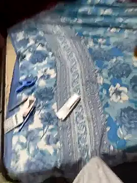 Snapshot of tamilnomad69 chatting on 09.09.25 tamilnomad69 online show from 09.09.25