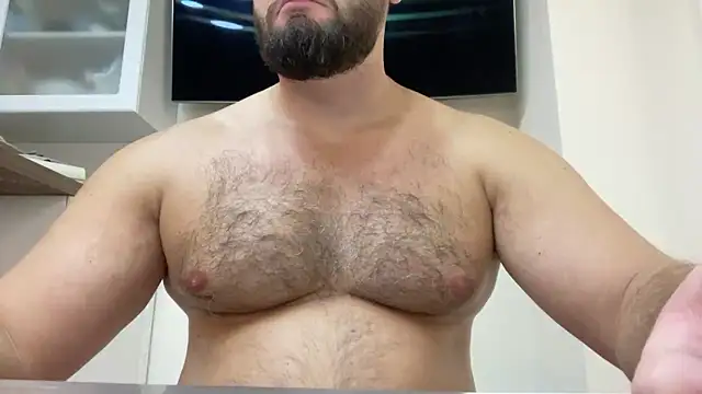 Snapshot of BrianJohnson_ chatting on 02.07.26 BrianJohnson online show from 02.07.26