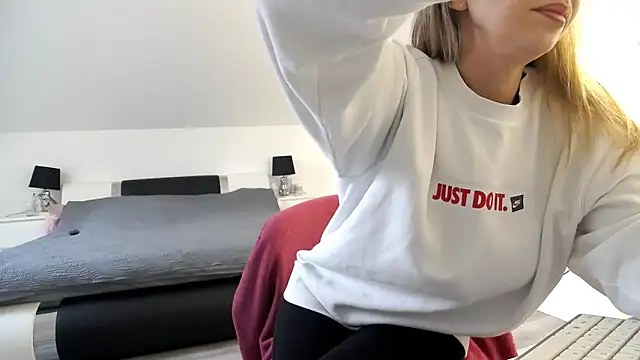 ArabianMalikah online show from 02.11.26