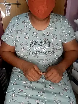 Jessi 25 online show from 10.16.25