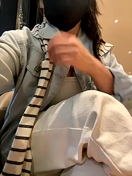 Snapshot of xiao-mo520 chatting on 11.02.25 xiao-mo520 online show from 11.02.25