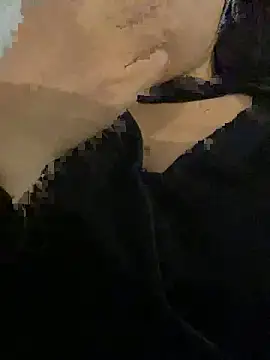 Snapshot of xiao-mo520 chatting on 12.05.25 xiao-mo520 online show from 12.05.25