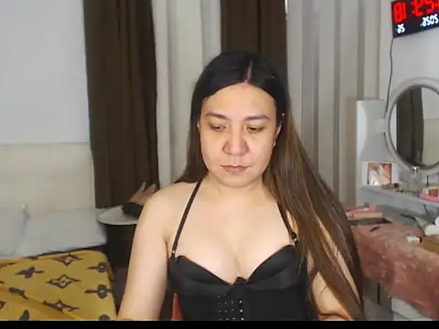 stellahugeX online show from 04.20.26