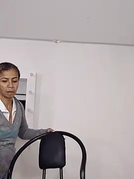 Merybeks online show from 11.25.25