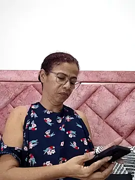 Merybeks online show from 04.10.26