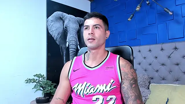 andres-clark92 online show from 10.25.25