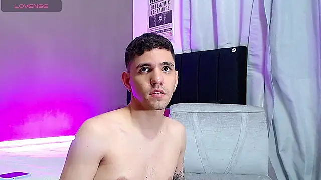 Matteo12  online show from 11.06.25