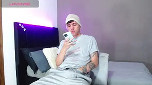 Matteo12  online show from 03.11.26