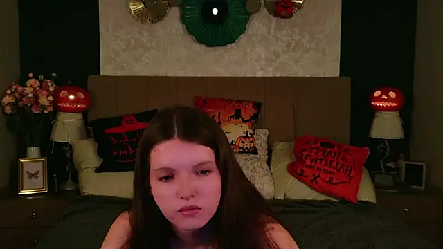 Gaby Essen online show from 10.25.25