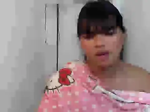 Snapshot of FROXXX21 chatting on 07.14.26 FROXXX21 online show from 07.14.26