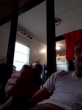 Snapshot of Hungwell1515 chatting on 02.19.26 Hungwell1515 online show from 02.19.26