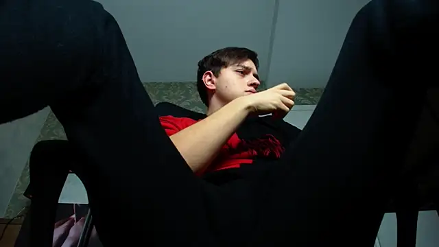 Snapshot of FelixStarkk chatting on 10.03.25 FelixStarkk online show from 10.03.25