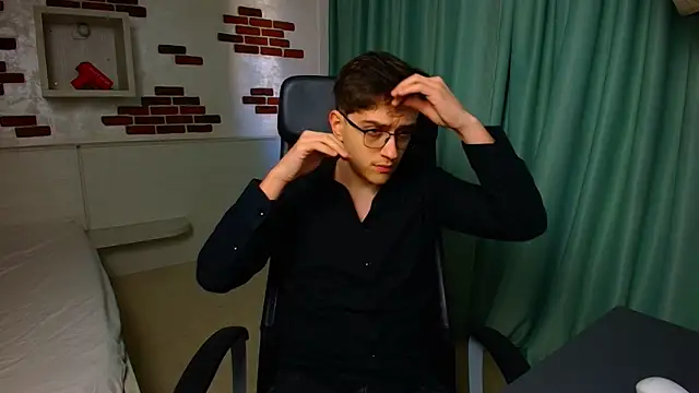 FelixStarkk online show from 04.21.26