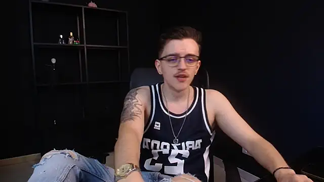 Snapshot of FelixStarkk chatting on 05.27.26 FelixStarkk online show from 05.27.26