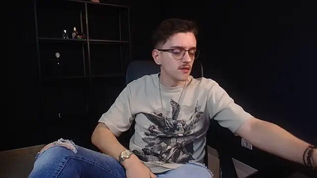 Snapshot of FelixStarkk chatting on 06.14.26 FelixStarkk online show from 06.14.26