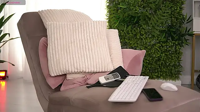 FreyaHeart online show from 01.19.26