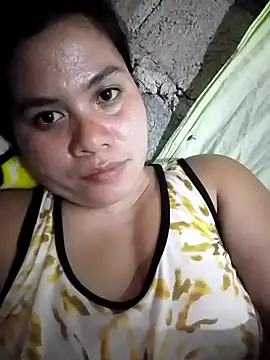 Snapshot of phoenix_1994 chatting on 10.04.25 phoenix 1994 online show from 10.04.25