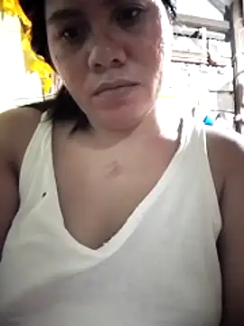 Snapshot of phoenix_1994 chatting on 10.10.25 phoenix 1994 online show from 10.10.25