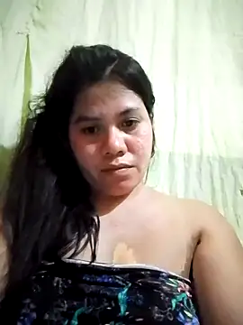 Snapshot of phoenix_1994 chatting on 10.11.25 phoenix 1994 online show from 10.11.25