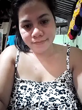 Snapshot of phoenix_1994 chatting on 10.23.25 phoenix 1994 online show from 10.23.25