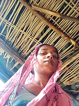 Snapshot of Saniye-143 chatting on 09.21.25 Saniye-143 online show from 09.21.25