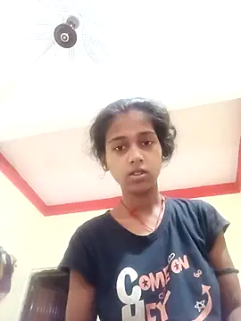 Snapshot of Saniye-143 chatting on 09.22.25 Saniye-143 online show from 09.22.25