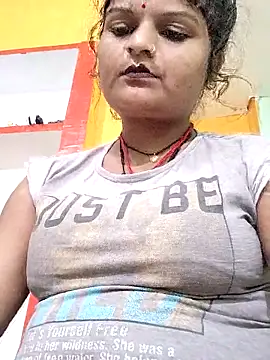 Snapshot of Hot_mirchjii chatting on 10.11.25 Hot mirchjii online show from 10.11.25