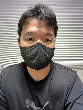 Snapshot of wolfdogwip chatting on 11.01.25 wolfdogwip online show from 11.01.25