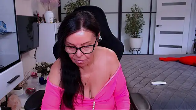 Anna Blare online show from 06.26.26