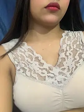 Snapshot of Rashi-48 chatting on 06.23.26 Rashi-48 online show from 06.23.26