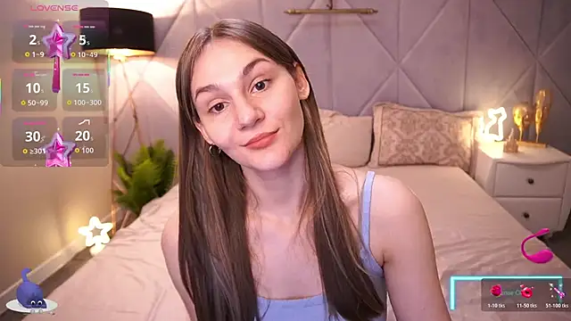 DiamondGoldie online show from 11.06.25