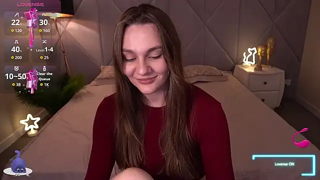 DiamondGoldie online show from 11.23.25