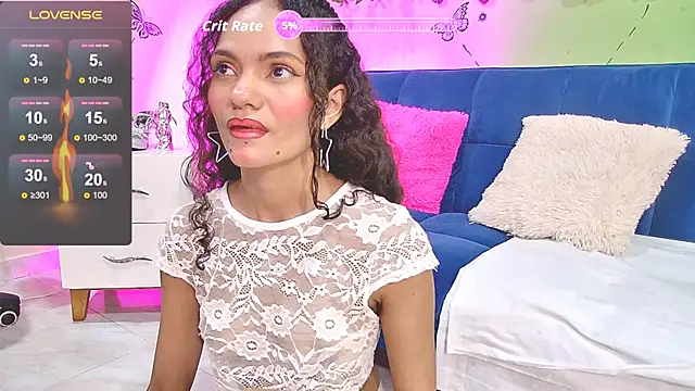 Karen Ariass online show from 11.28.25