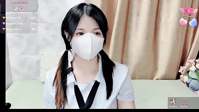 phuongnhi  online show from 02.24.26