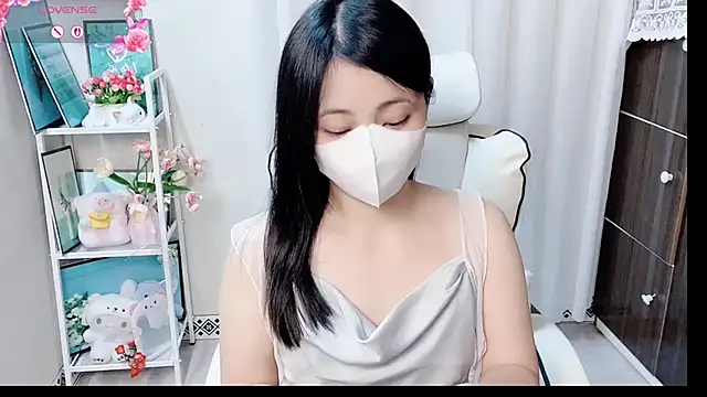 Snapshot of phuongnhi_ chatting on 06.09.26 phuongnhi online show from 06.09.26