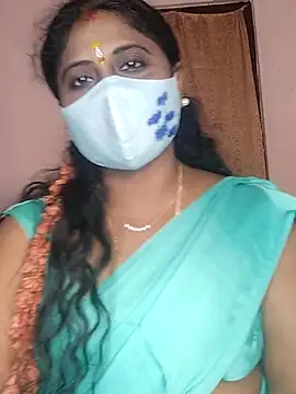 Snapshot of telugu_Geetha30 chatting on 10.14.25 telugu Geetha30 online show from 10.14.25