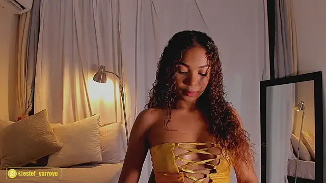 Snapshot of Estefy_arroyo1 chatting on 09.29.25 Estefy arroyo1 online show from 09.29.25