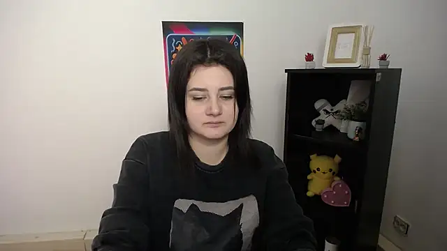 Katrin kiss  online show from 10.11.25