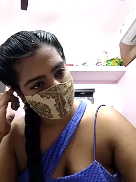 Tamil-Meenu12 online show from 12.18.25