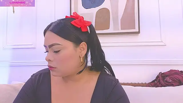 Daisy Price online show from 04.21.26