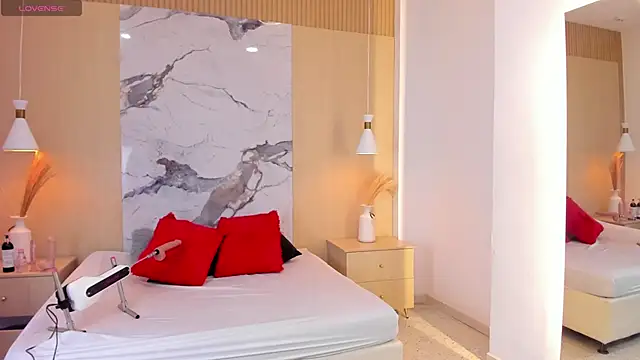 DollyBrowncc online show from 09.16.25