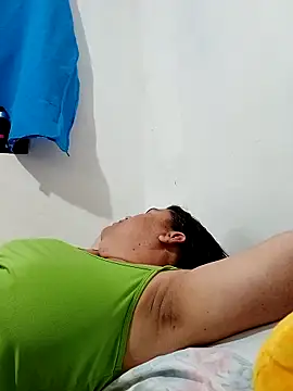 yaneth  online show from 09.18.25