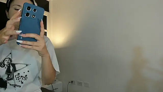 harimoon1 online show from 11.29.25