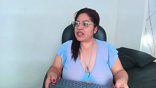 Karla hilton1 online show from 02.02.26