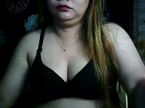 yuana25 online show from 11.04.25