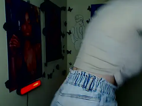 Snapshot of LadyAlice_ chatting on 11.03.25 LadyAlice  online show from 11.03.25